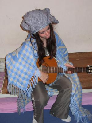 >< m0i à la guitare aussi ><